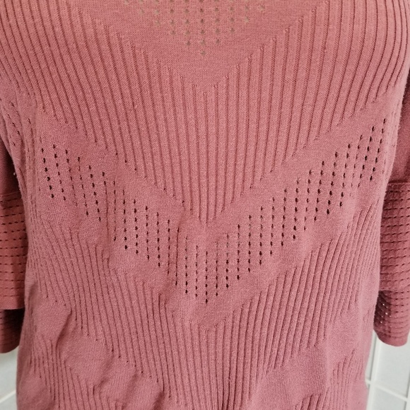Avenue Bell Layered Pullover Sweater - 14/16 (1X) - Picture 8 of 8